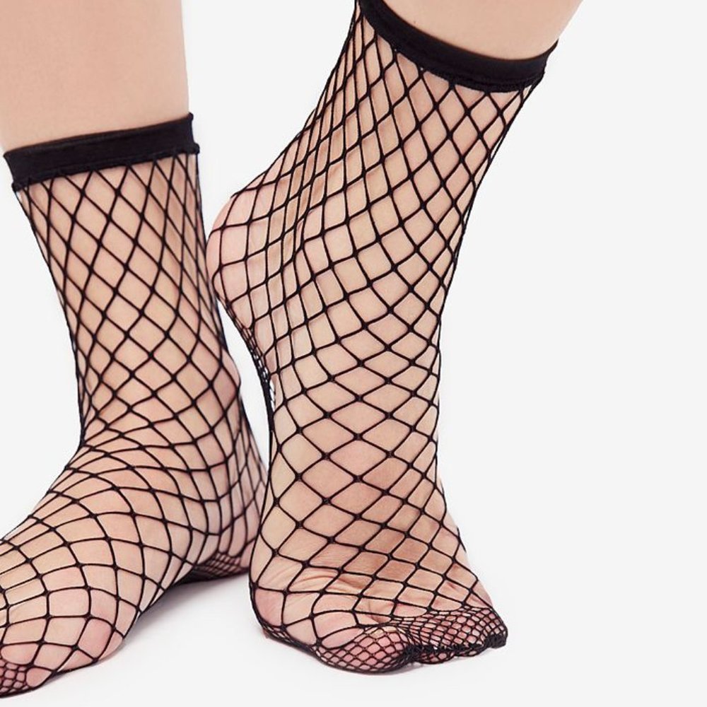 Free People Black Fishnet Anklet Socks